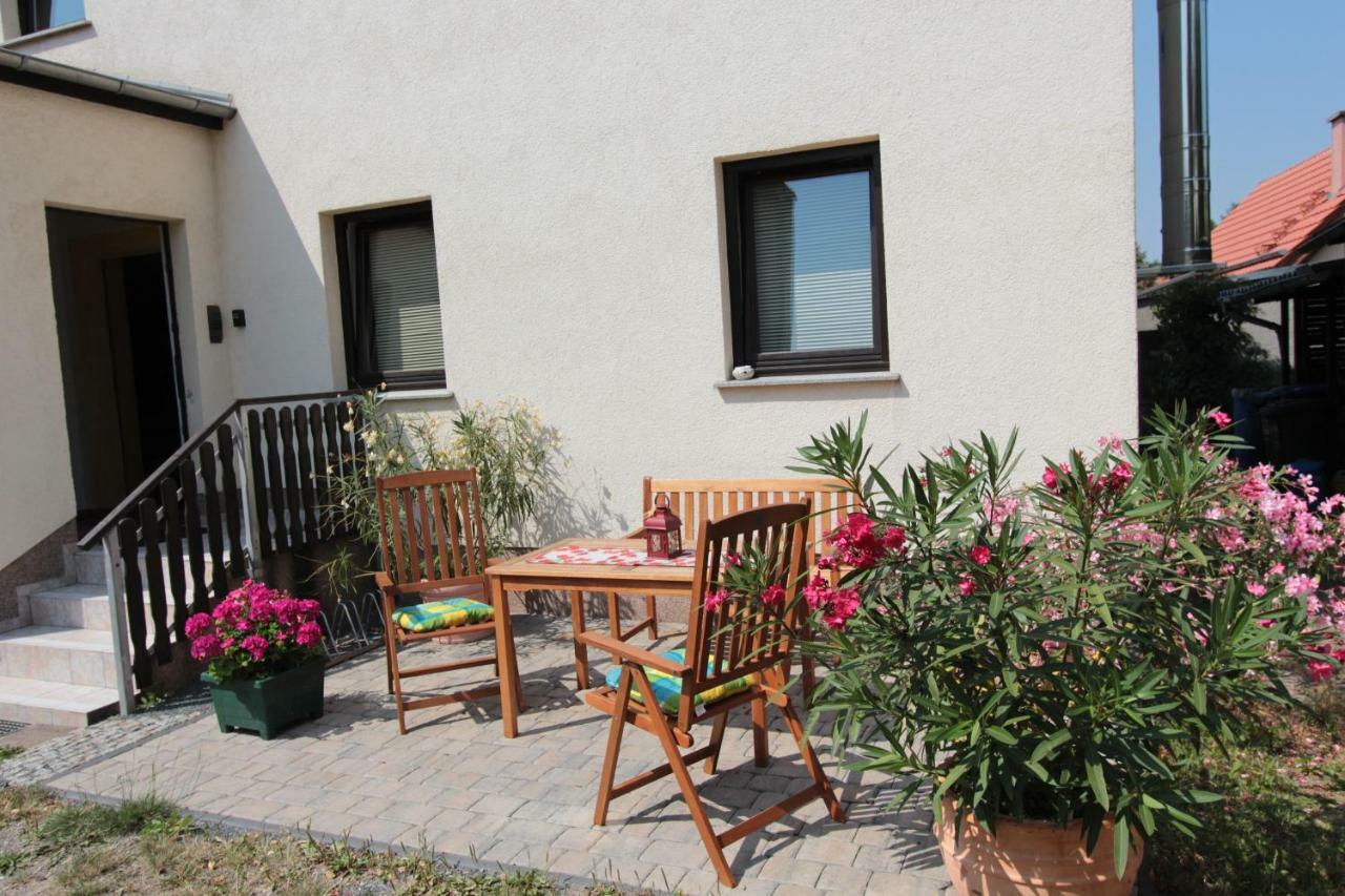 Ferienwohnung Frenkel 프라이탈 외부 사진