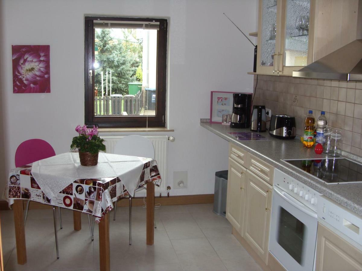 Ferienwohnung Frenkel 프라이탈 외부 사진